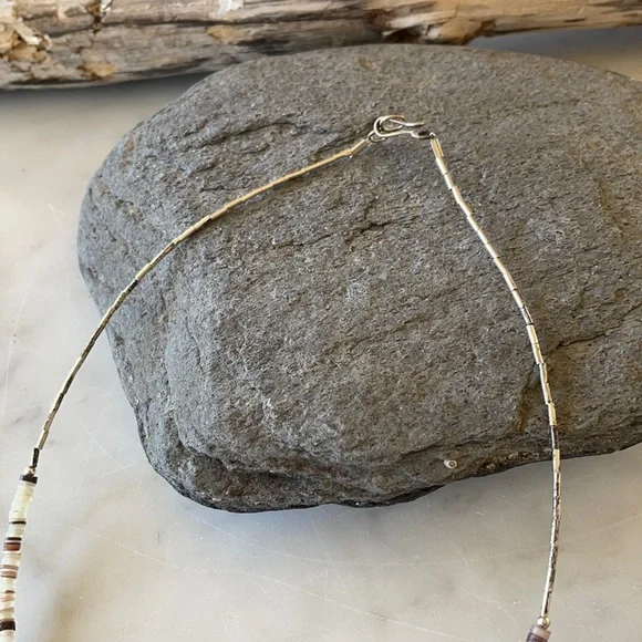 Vintage 70’s Liquid Silver Red Coral Nuggets and Olive Heishi Choker Nec… - Picture 6 of 9